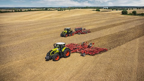 AXION 900 TERRA TRAC